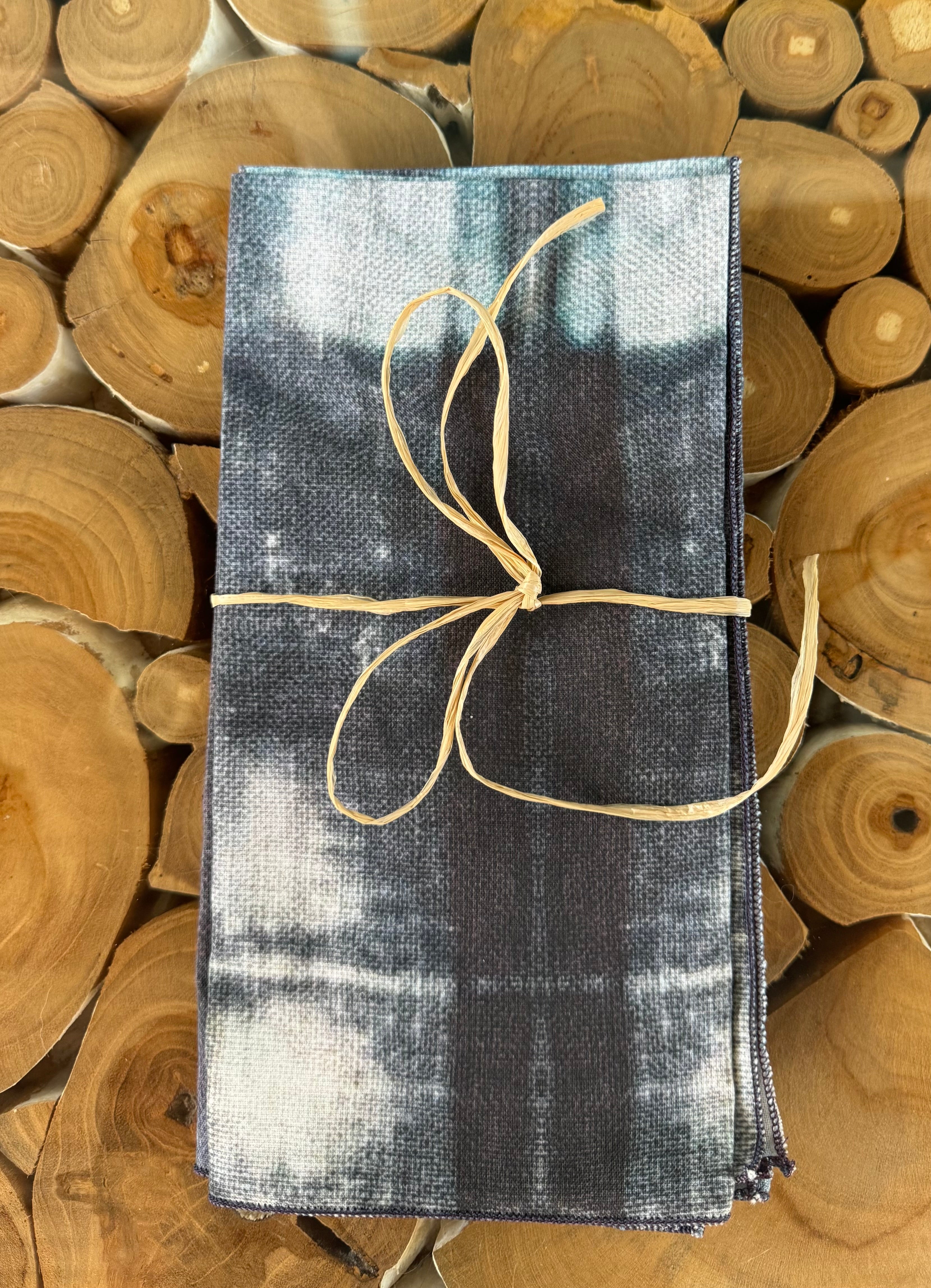 Liz Hodder Hand-Sewn Cloth Dinner Napkins