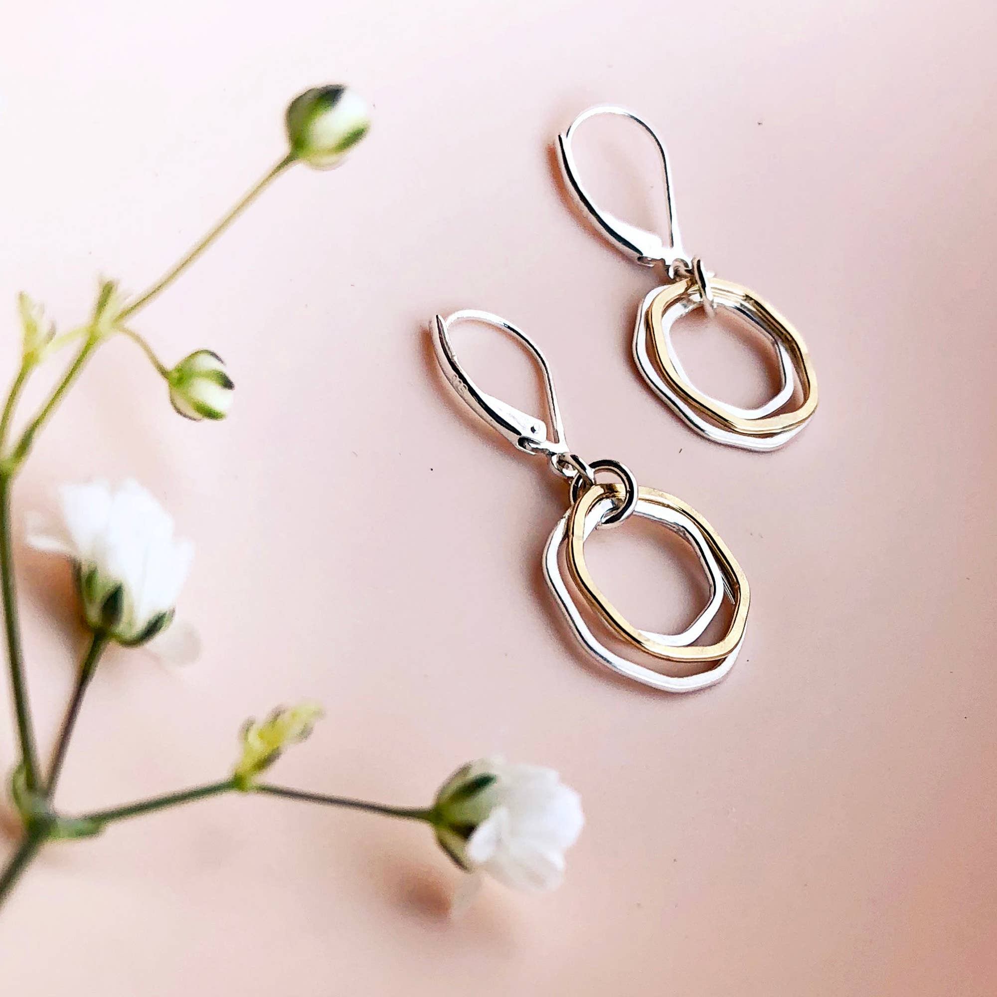 River Rocks Earrings Two Tone Gold Silver Circle Dangle - Jewelry