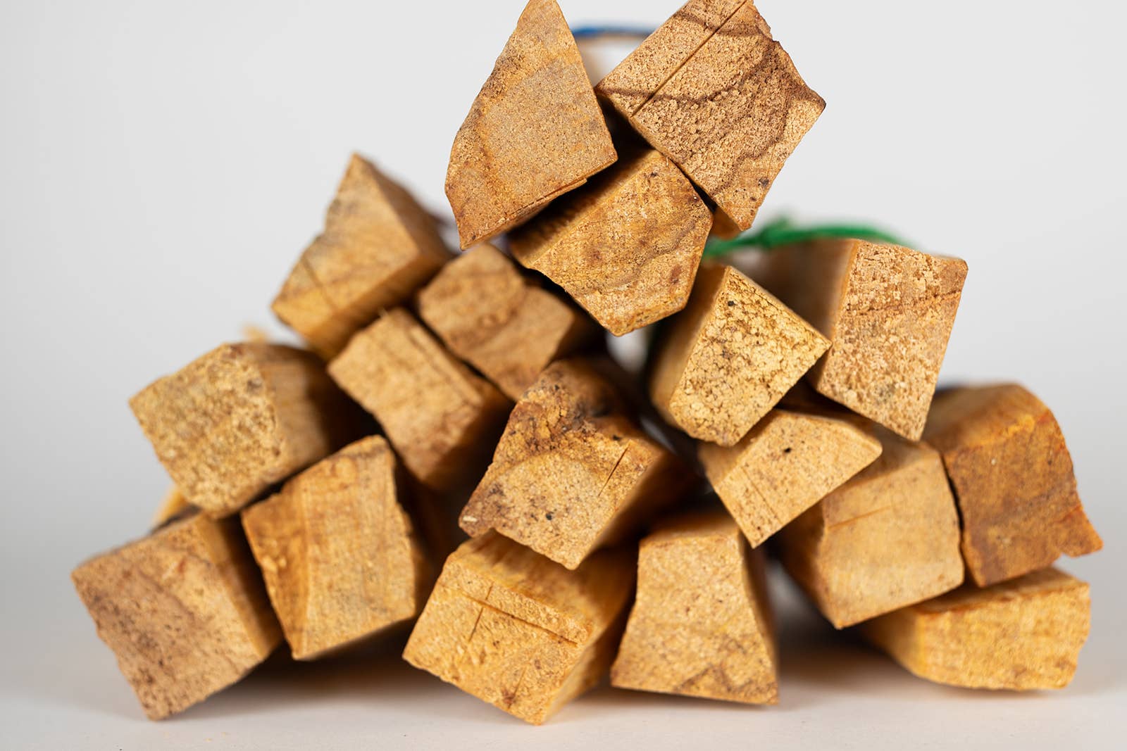 Palo Santo Bundle – Color Twine Wrap