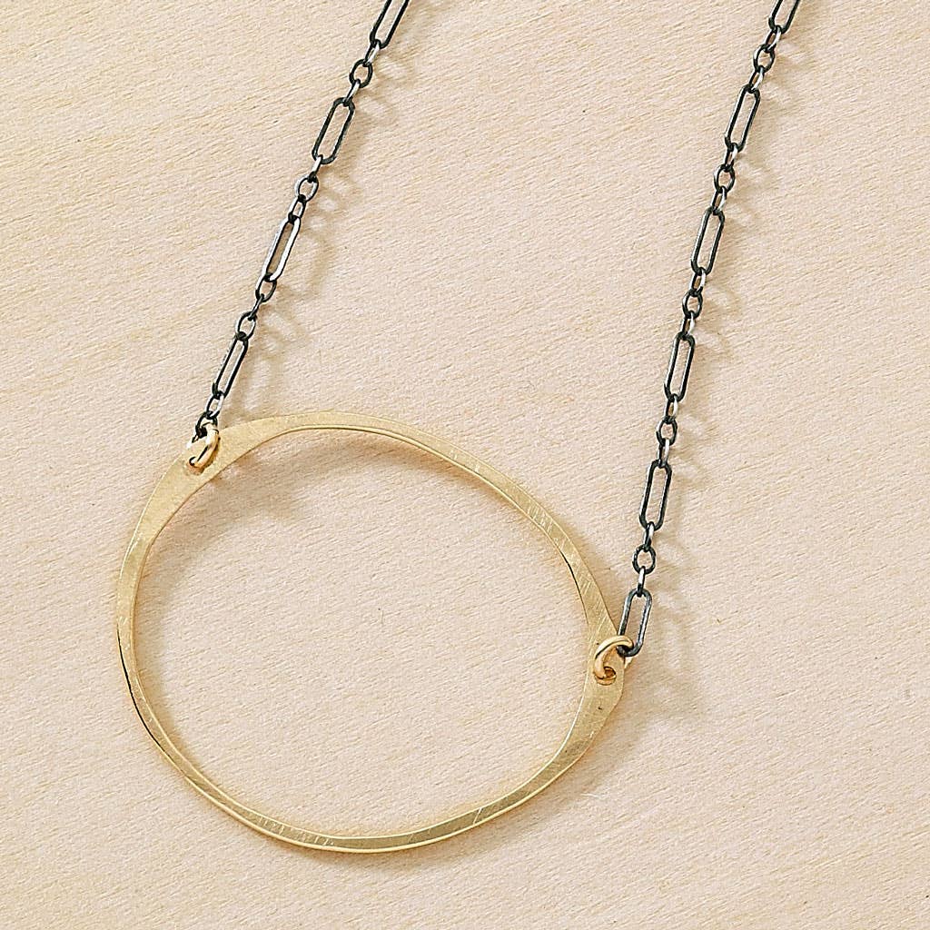 Antique Stone Hammered Gold Oval Black Chain Necklace